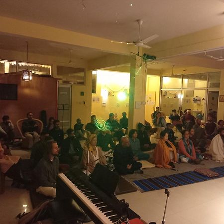 Devi Music Ashram Panzió Risikés Kültér fotó