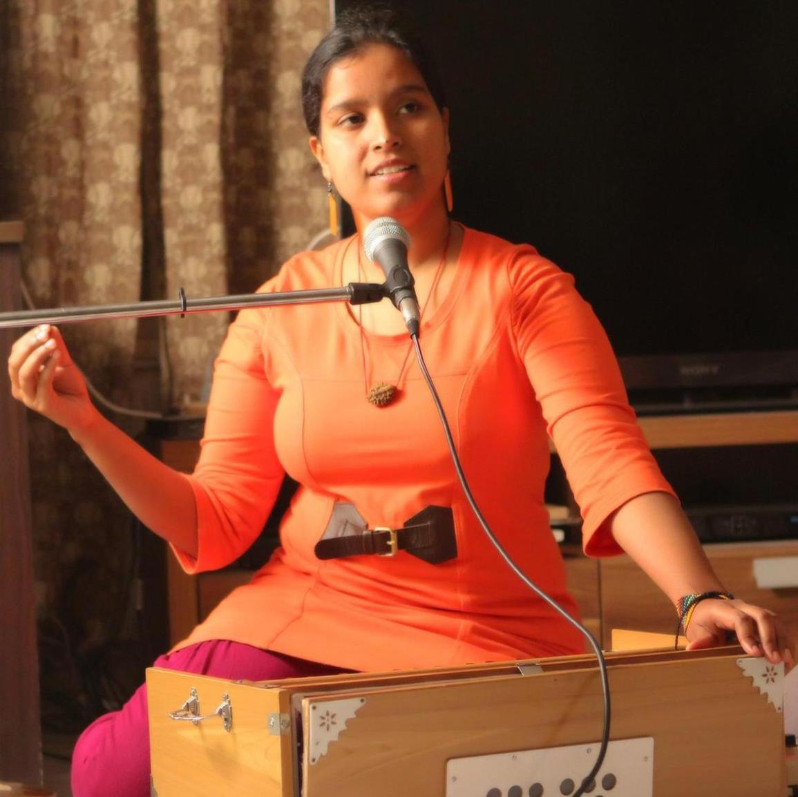 Devi Music Ashram Panzió Risikés Kültér fotó