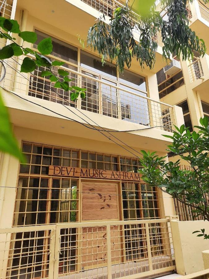 Devi Music Ashram Panzió Risikés Kültér fotó