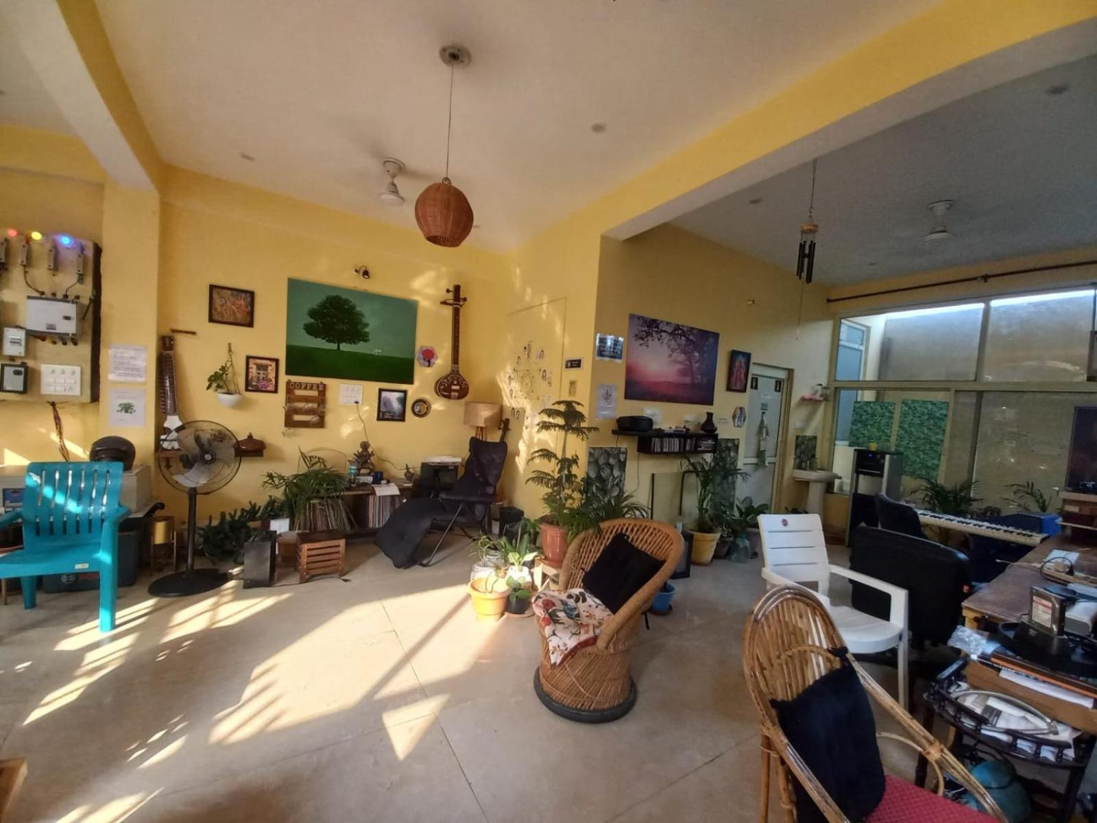 Devi Music Ashram Panzió Risikés Kültér fotó